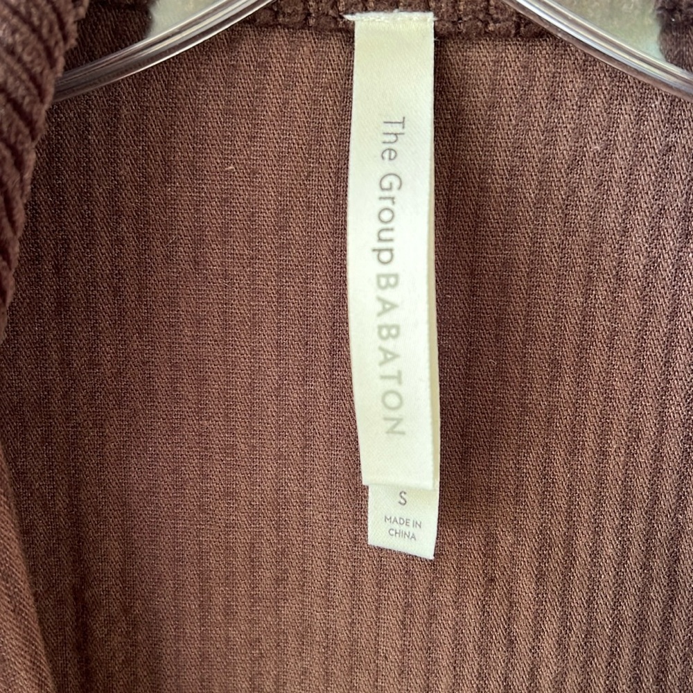 Aritzia the Group by Babaton Sz S Graydon Shirt Corduroy Rich Mocha Brown - Picture 3 of 12